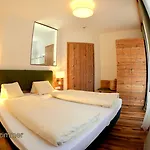 Aparthotel Wellness Parth