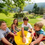 Aparthotel Wellness Parth Ossiach