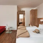 Wellness Parth Apartahotel