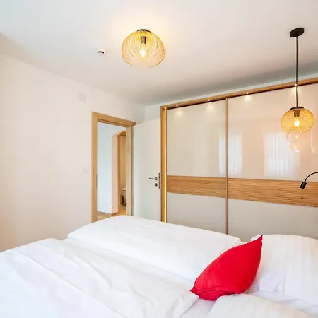 Aparthotel Wellness Parth 4*