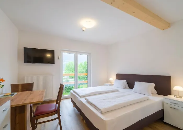 Wellness Parth Lägenhetshotell Ossiach