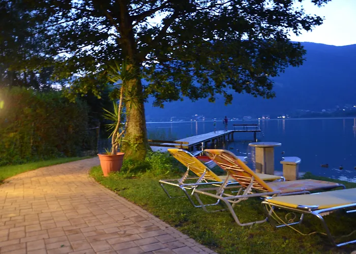 Lägenhetshotell Wellness Parth 4*