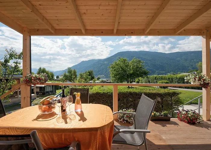 Lägenhetshotell Wellness Parth 4*