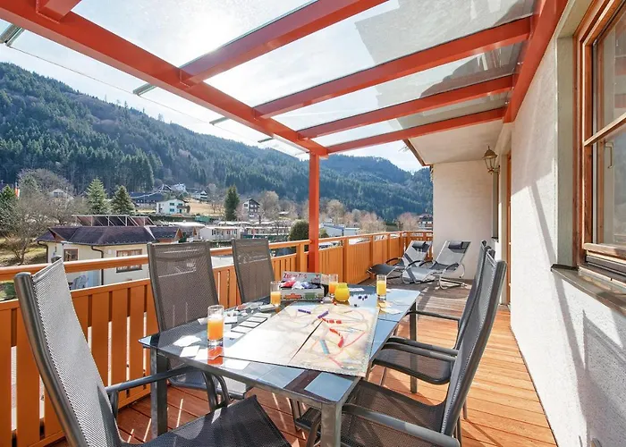 Lägenhetshotell Wellness Parth 4*